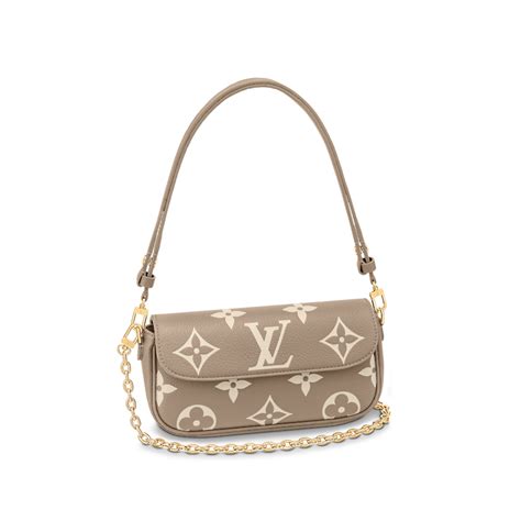 lv favirute mm chain width|Luxury Monogram Empreinte Leather Bl.